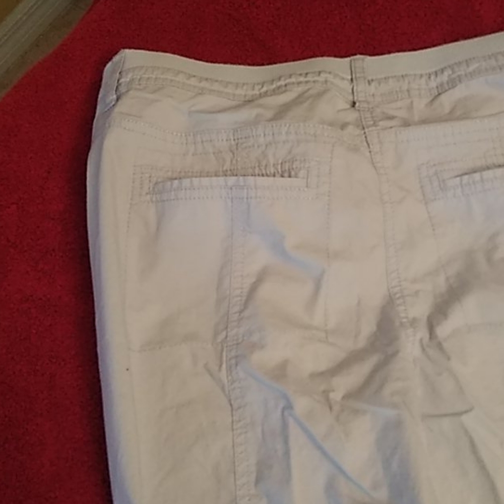 Chico's Capri's - Picture 6 of 11